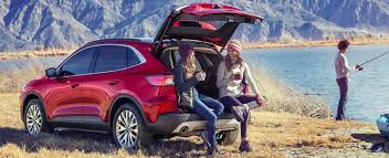 Choose the desired trim / style from the dropdown list to see the corresponding dimensions. 2019 Ford Escape Dimensions Dick S Mackenzie Ford Hillsboro