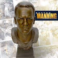 On sunday, august 8, peyton manning celebrated getting his very own hall of fame bust. Twequm6w V1p2m