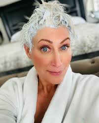 Hey y'all! I hope today you took a moment to remember the importance of  self-care