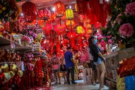 Reunion dinner of not more than 15 family members living within 10km now allowed. Mco 2 0 Cny Reunion Dinners Now Allowed Max 15 Family Members Staying Within 10km Radius