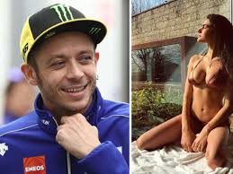 Occhi verdi e lunghi capelli neri: Valentino Rossi S Girlfriends Meet 10 Of The Stunning Ladies Linked With Motogp Icon Daily Star