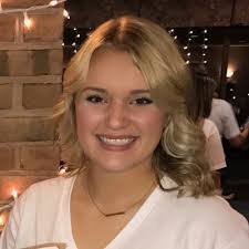 Miranda Crowley's Instagram, Twitter & Facebook