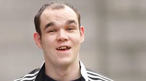 Irish thug who claimed he was 'big teddy bear' after headbutting prison  officer yanked heads off a dozen exotic birds when he was just 18