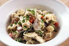 Make tonight pasta night with these comforting picks, including ree drummond's creamy alfredo and hearty lasagna. The Pioneer Woman S Best Pasta Recipes Ever Food Network Canada