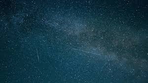 Kun je geen genoeg krijgen van vallende sterren en vind je het heerlijk om de halve nacht naar een. Goede Nacht Om Vallende Sterren Te Bekijken Rtv Drenthe