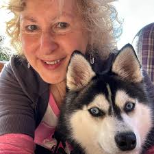 What to display in the open skirt of a doll figurine?