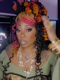 90's Inspired Loc Styles with French Roll Techniques