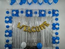We have an extensive range of party decorations and supplies and we're sure you'll find that perfect. Welcome Back Decoration With Foil Balloons And Streamers At Home Birthday Simple Balloon Decorations In Bangalore Evibe In