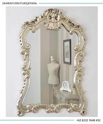 Sehingga menimbulkan kesan yang minimalis juga manis terhadap suatu ruangan. Cermin Rias Gantung Cermin Dinding Ukiran Mirror Design Wall Lighted Wall Mirror Wall Mirror Diy