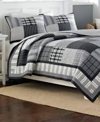 Nautica Adelson Twin Quilt Reviews Quilts Bedspreads Bed Bath Macy S White Quilt Black And White Quilts Quilt Bedding