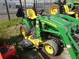 John Deere 2305