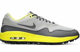 Footjoy's selection of spiked golf shoes for men will help you take your game to new heights. Best Nike Golf Shoes 2021 Get Your Hands On Brand New Nike Golf Shoes Golfmagic