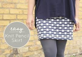Free skirt patterns for you with detailed sewing instructions to make your own summer skirt. 10 Fall Skirt Tutorials Free Patterns Everythingetsy Com