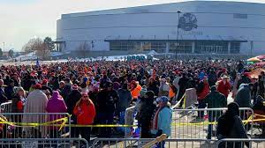 I've spent a lot of time here over the years. Crowd Forms Outside Arena In Colorado Springs All Waiting To See President Trump Cbs Denver