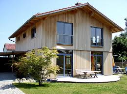 Wer ein holzhaus bauen will, sollte sich unbedingt vorab erkundigen, inwieweit diese bauweise auf dem entsprechenden. Individuelles Holzhaus Durch Arche Naturhaus Gmbh