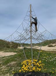 Eoropie: the Playground at the Edge of the World