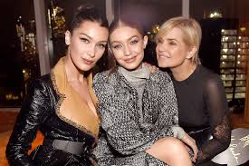 Jelena noura hadid, commonly known as gigi (born april 23, 1995), is an american fashion model and tv personality. Yolanda Hadid Insists That Gigi And Bella Have Never Had Work Done Vanity Fair