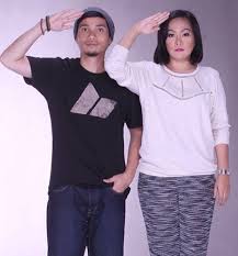 Menurut mstar, mark adam dan isterinya yang kini sudah 14 tahun mendirikan rumah tangga tidak sensitif langsung apabila disoal tentang anak. Setelah 14 Tahun Berkahwin Dan Tidak Dikurniakan Anak Ini Kenyataan Terkini Mark Adam Iluminasi