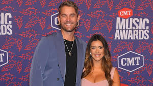 And not being shy, she has warmly shared her story with the rest of the world. Brett Young Reveals Sex Of Second Baby On The Kelly Clarkson Show Iheartradio