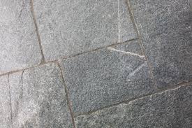 Neben terrassenplatten aus quarzit führen wir auch eine anthrazitfarbene quarzitfliese für den innenbereich, die aufregend silbern schimmert. Quarzit Anthrazit Exclusive Galabau