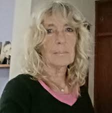 LA CARTA DE FAMILIARES DE DESAPARECIDOS EN LA PERLA  [https://bit.ly/4495RKk] La investigación en La Perla, el mayor centro  clandestino del interior del país, dio un paso decisivo. Tras una extensa  campaña de