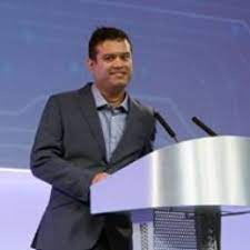 The chase's paul sinha has revealed he has parkinson's disease. Paul Sinha Paulsinha Twitter