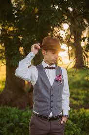 romantische boho inspiration an der elbe hochzeitswahn sei inspiriert hochzeit brautigam anzuge hochzeit brautigam hochzeit manner