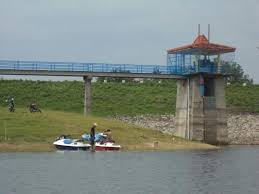 Tempat wisata ini berlokasi di lamongan jawa timur. Waduk Gondang Sebuah Waduk Yang Memiliki Pesona Keindahan Yang Tiada Tara Tempat Me