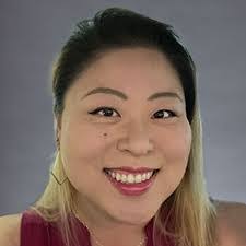 Pauline Prater's Instagram, Twitter & Facebook