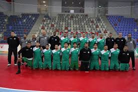 أكد لاعب منتخب السعودية، أسامة هوساوي، أنه سعيد للغاية لدخوله ضمن فئة اللاعبين الكبار لإتمامه المباراة المئة برفقة الأخضر خلال المباراة التي فاز فيها المنتخب السعودي على. Ù…Ù†ØªØ®Ø¨ Ø§Ù„Ø³Ø¹ÙˆØ¯ÙŠØ©