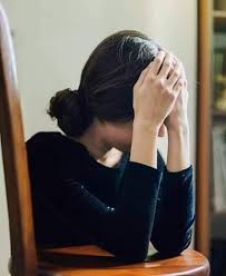 و رد أيها الساهر تغفو تذكر العهد وتصحو وإذا ما التأم