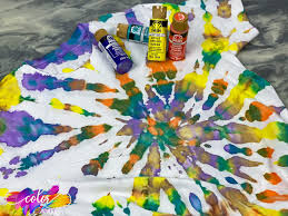 How to dye your hair at home like a pro, and how to apply hair color whether you're going blonde, black, highlights, or covering roots with professional products. How To Tie Dye With Acrylics Paint Color Me Crafty