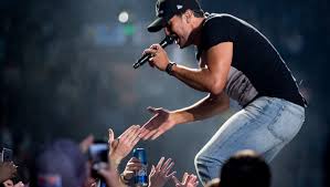Luke bryan huntin fishin lovin everyday southern california. Luke Bryan Is Huntin Fishin And Lovin Every Day