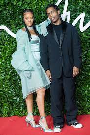 May 19, 2021 · pretty flacko made the confession in gq, for which he graces the men's fashion magazine's june/july 2021 issue.the story is full of interesting details about the harlem rapper's tastes and. Rihanna Und A Ap Rocky So Ehrlich Bekennt Sich Der Rapper Zu Seiner Liebe Vogue Germany