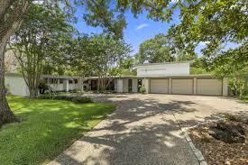 Houston Preservationists Push For This Mid-Century Modern Marvel to be  Saved — The Story of 503 Timber Terrace Road