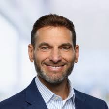 Join us in welcoming finance leader Lauren M.