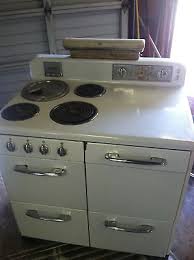 Good morning walter, welcome to just answer, my name is frank and i would be happy to assist you with your vintage stove. Antique Oven 1940s Hotpoint Electric Stove Working Condition Vintage Antique Price Guide Details Page