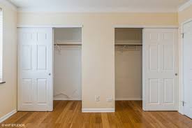 9737 Fox Glen Dr Unit 3M, Niles, IL 60714