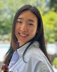 Ahna Kim's Instagram, Twitter & Facebook