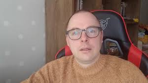 Manipuliacija duomenimis bei statistika kuri kainuoja/kainuos mums  tūkstančius eurų. KIEKVIENAM Lietuvoje nuolat kartojama, jog mažėja  dirbančiųjų (kas yra tiesa), todėl būtina tolinti pensijinį amžių ...