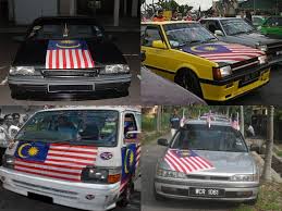 Kami membekal 50 jenis bendera pas, baju pas dan barangan pas. Bendera Pas Dekat Kereta Malayzafag