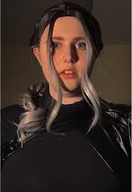 Violet Sorrengail Bonde