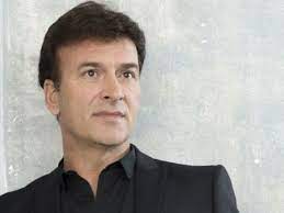 Tony carreira e fernanda antunes cada vez mais próximos. Tony Carreira Internado No Hospital De Faro Com Enfarte Do Miocardio