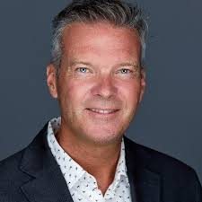 Michael Wade (@mwade100)