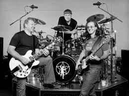Последние твиты от rush (@rushtheband). Domingo 07 De Maio A Partir Das 18h O Downtown Apresenta Tributo A Rush Com A Banda Paraibana Rush Cover Imperdivel Downtown Pub