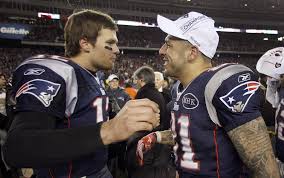 Aaron michael hernandez (born november 6, 1989) is a former american footballtight end who most recently played for the new england patriots. In Final Hours Nfl Star Aaron Hernandez Thought Of Family Not Football