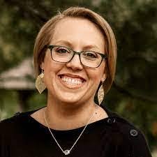 Melissa Rydberg's Instagram, Twitter & Facebook