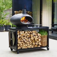 Barbecue rectangulaire avec paravent et cuve en fonte de 62 cm x 43 cm. Morso Forno Four A Pizza Au Bois Avec Grande Table Sur Roulettes