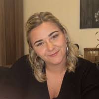 Celia Lambert's Instagram, Twitter & Facebook