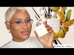 Valentino Donna Born in Roma Ivory